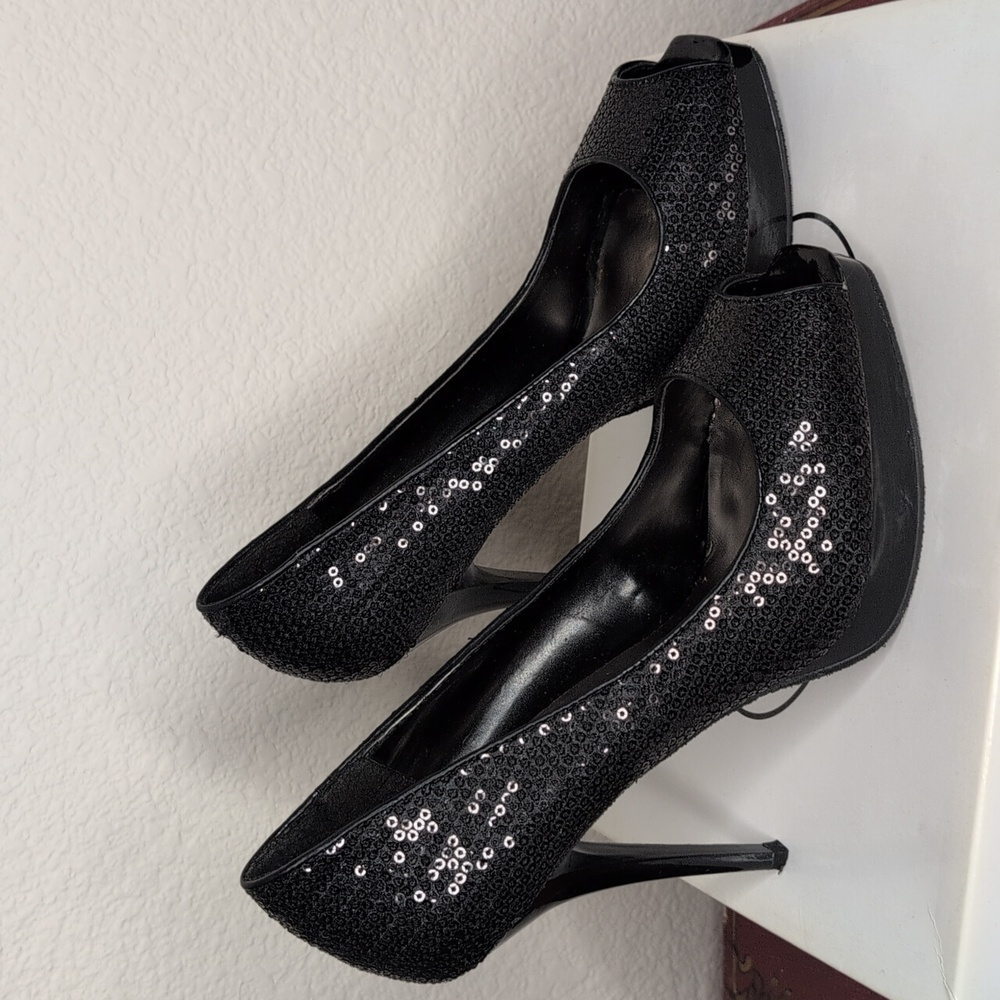 Steve Madden P-Karro Sequin Heel